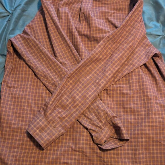 Long Sleeve Button-Up Shirt - Picture 5 of 11